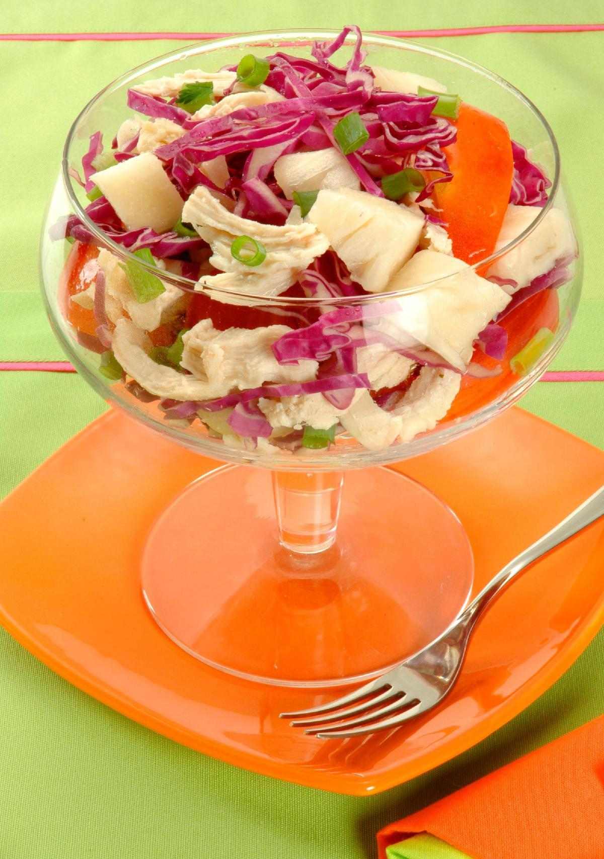 Salada de frango e abacaxi 