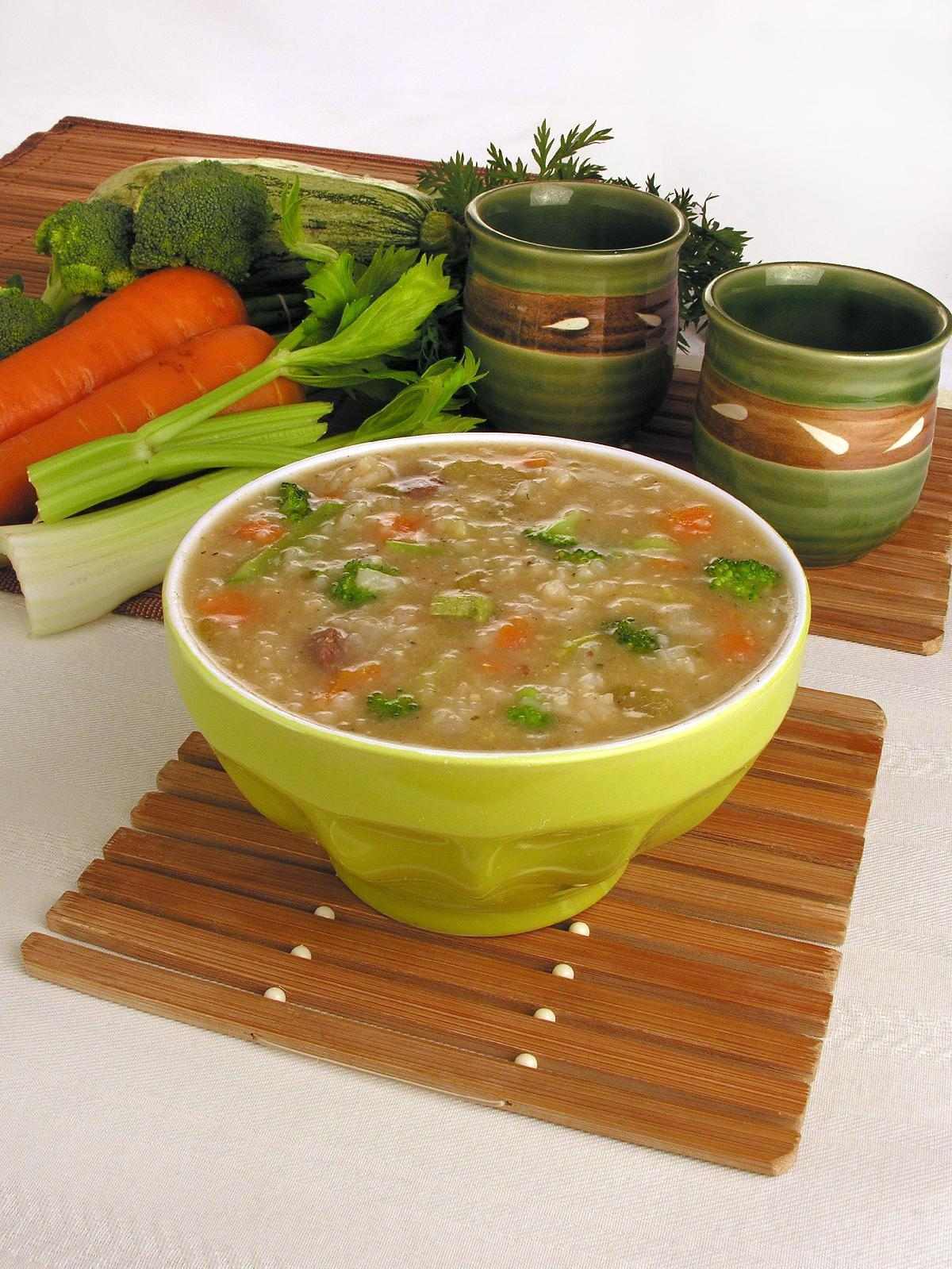 Sopa oriental nutritiva 