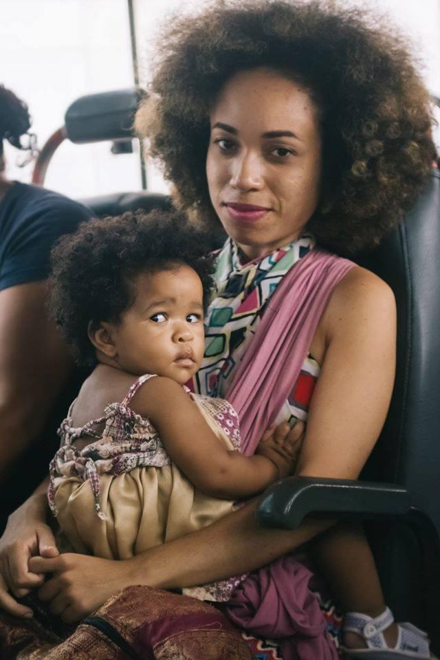 Mulher sofre racismo junto com a filha enquanto andava de ônibus 