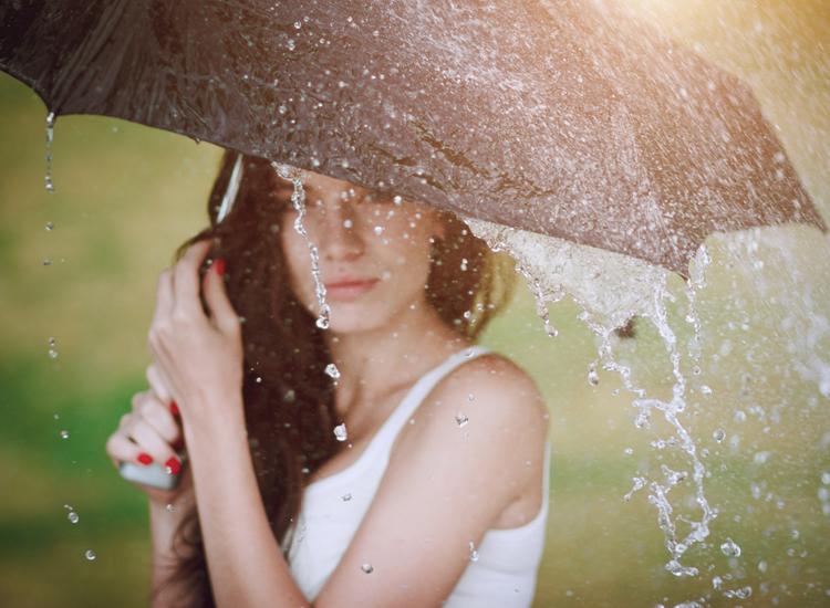 13 fatos que comprovam como é bom ficar em casa enquanto chove 