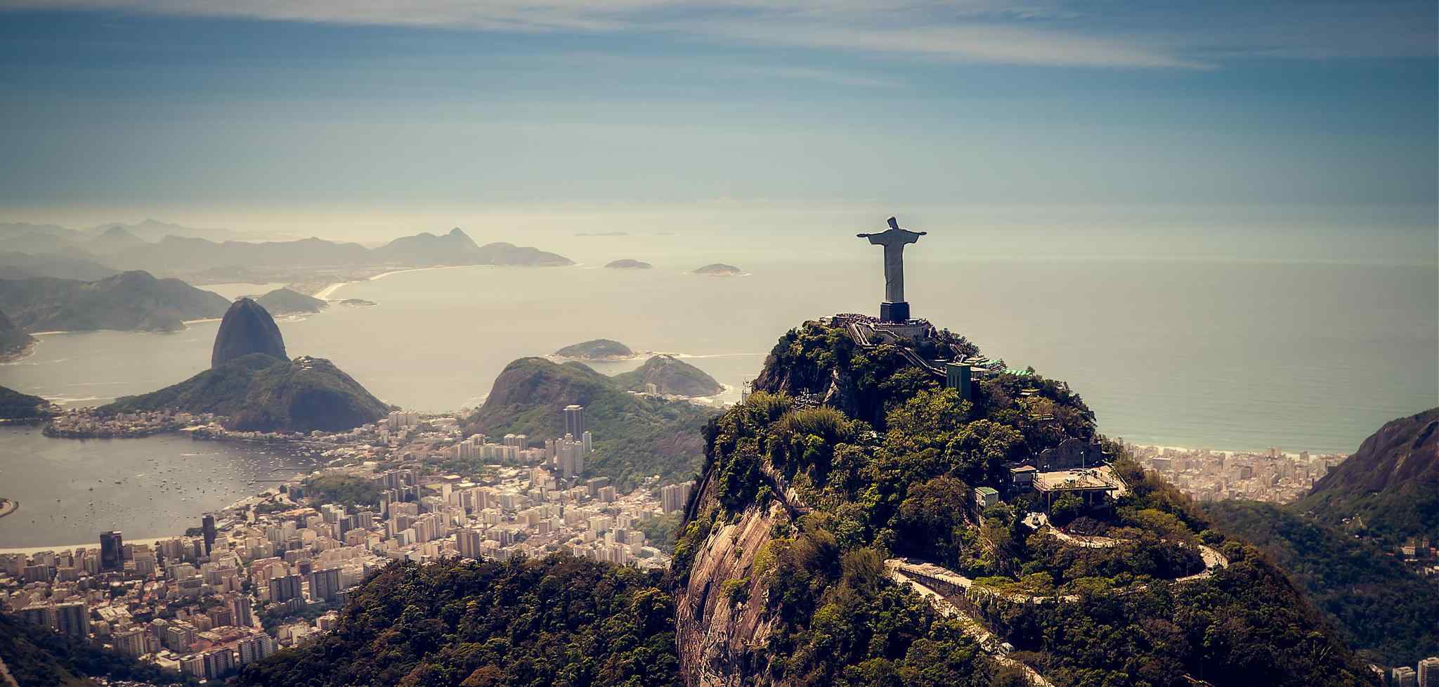 Rio de Janeiro: opções culturais, belezas naturais e vida noturna agitada 