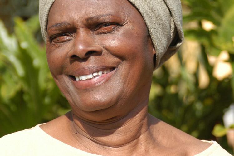 Chica Lopes, de Escrava Isaura, morre aos 90 anos 
