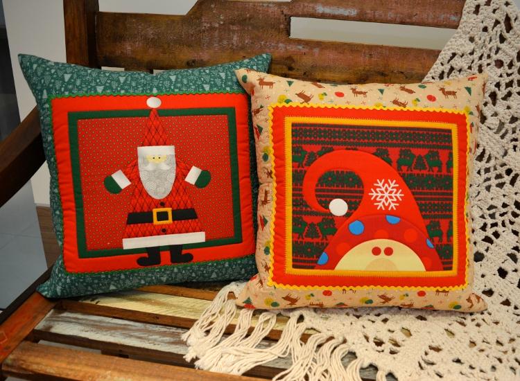 4 enfeites feitos em patchwork para decorar sua casa no Natal 