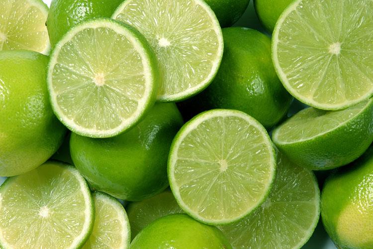 Limão: elimina toxinas, previne a artrite e está cheio de nutrientes 
