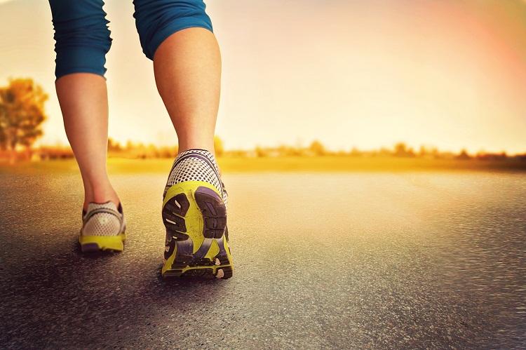 Caminhadas rápidas: estudo aponta a efetividade da prática para a saúde! 