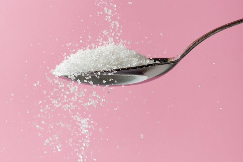 Sonho doce: o que significa sonhar com açúcar? 