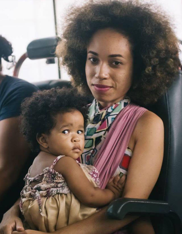 Mulher sofre racismo com a filha quando usava ônibus