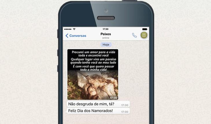 celular com a declaração de amor do signo de Peixes no WhatsApp