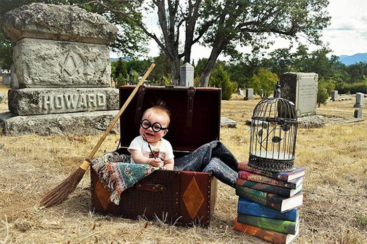 Bebê em ensaio inspirado em Harry Potter