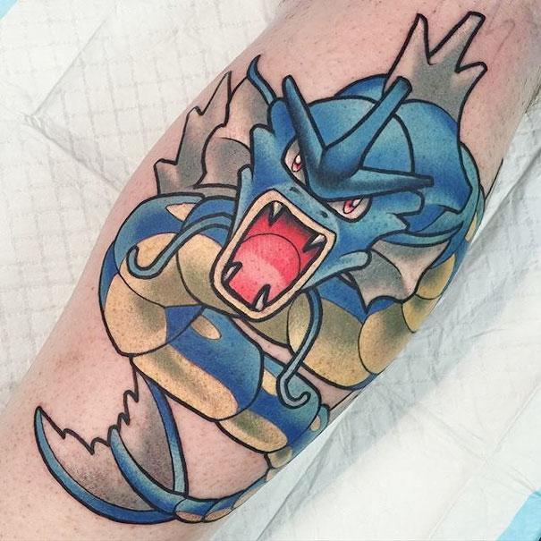 Tatuagem de Pokémon Gyarados