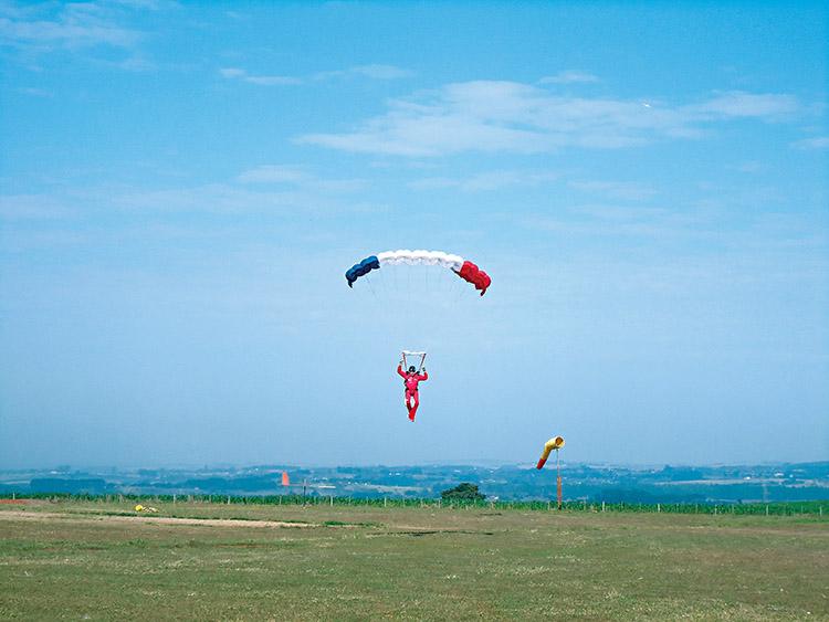 paraquedismo, salto de paraquedas, paraquedista