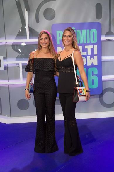 Gêmeas Bia e Bianca no Prêmio Multishow 2016