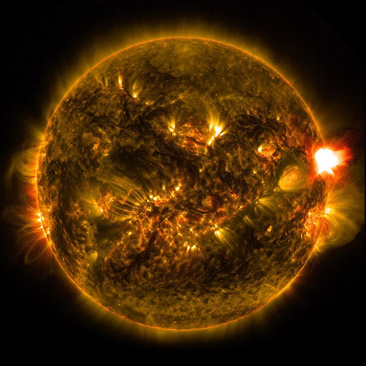 Sol, estrela, raios solares, erupção solar