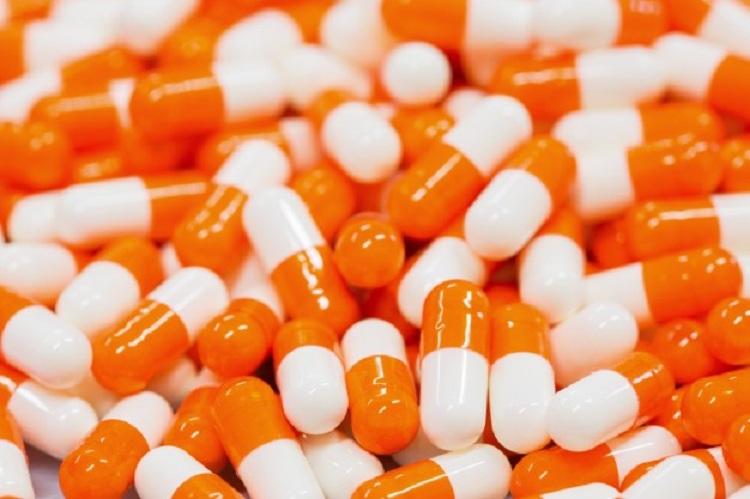 comprimidos, remédios, antirretrovirais, laranja