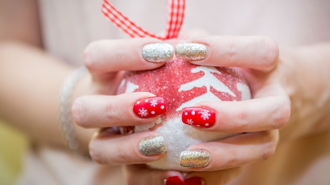10 nail arts de Natal para todos os gostos