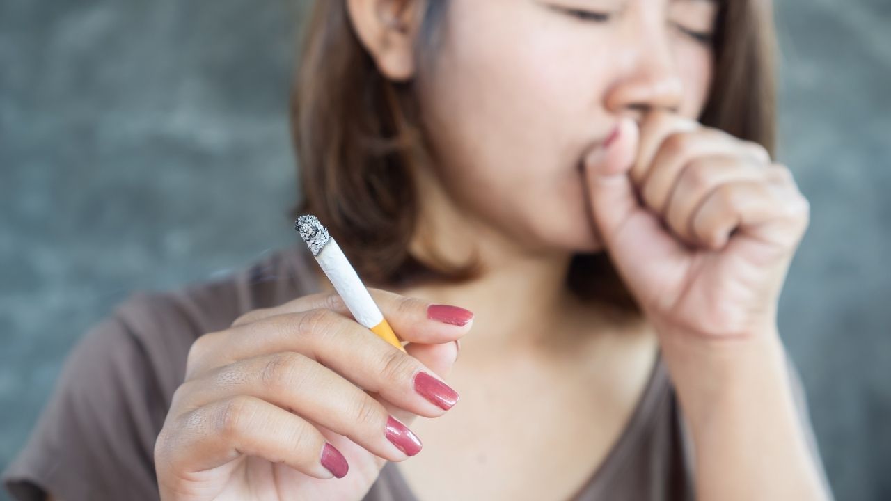 Fumantes têm risco 20 vezes maior de desenvolver tumores pulmonares, aponta INCA