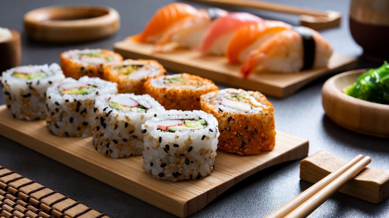 Comida japonesa: aprenda 6 receitas fáceis