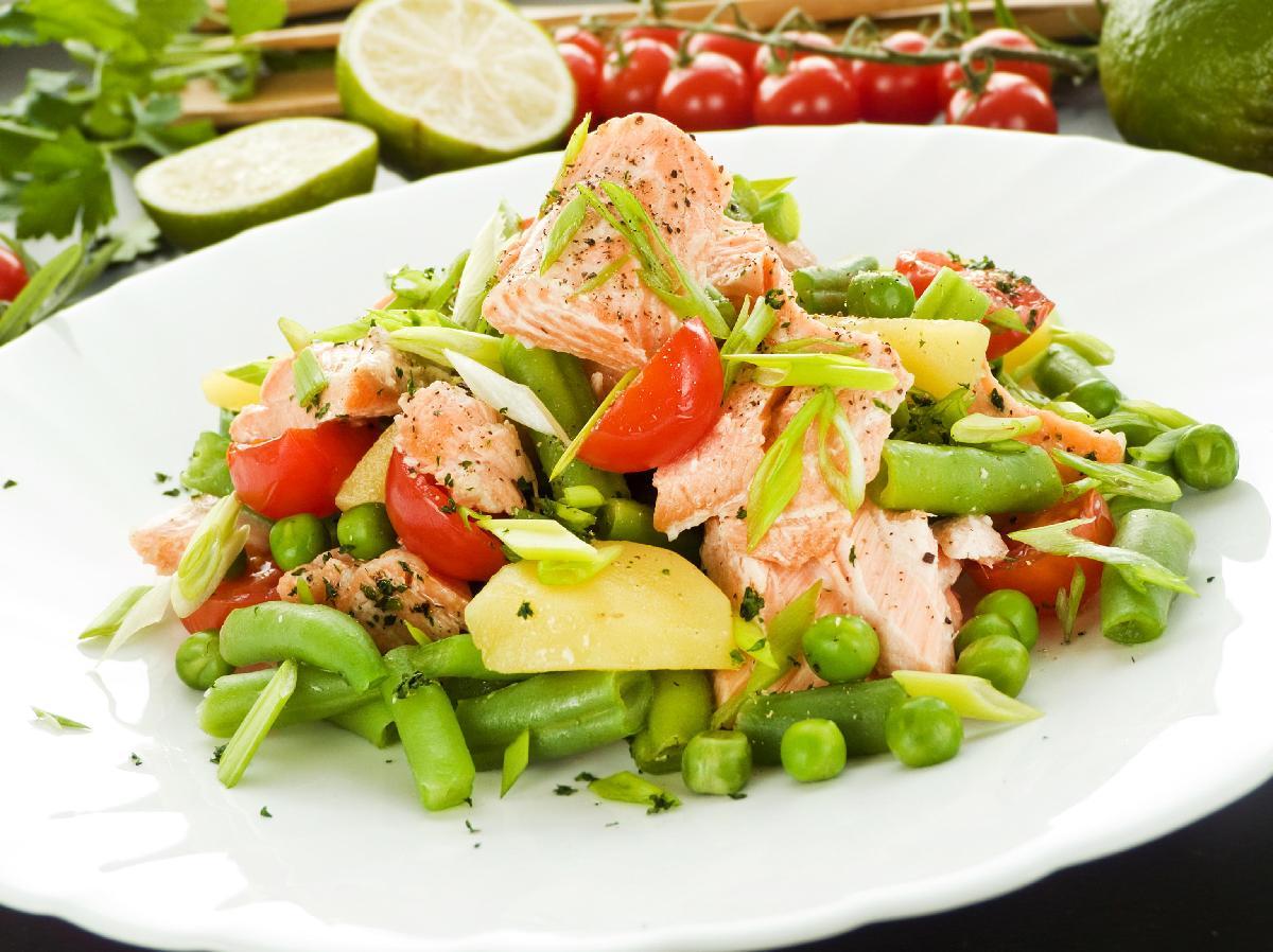 Salada fresca de salmão 