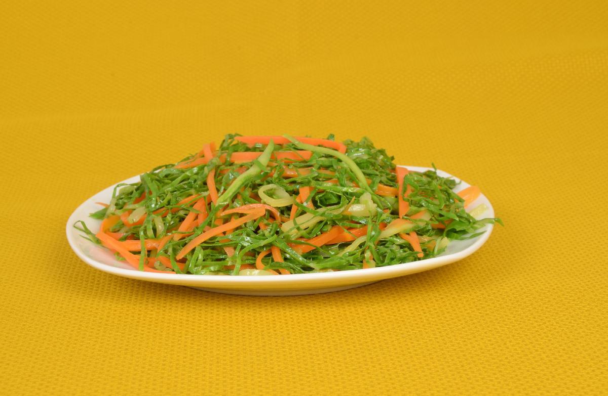 Salada macarrão de legumes 