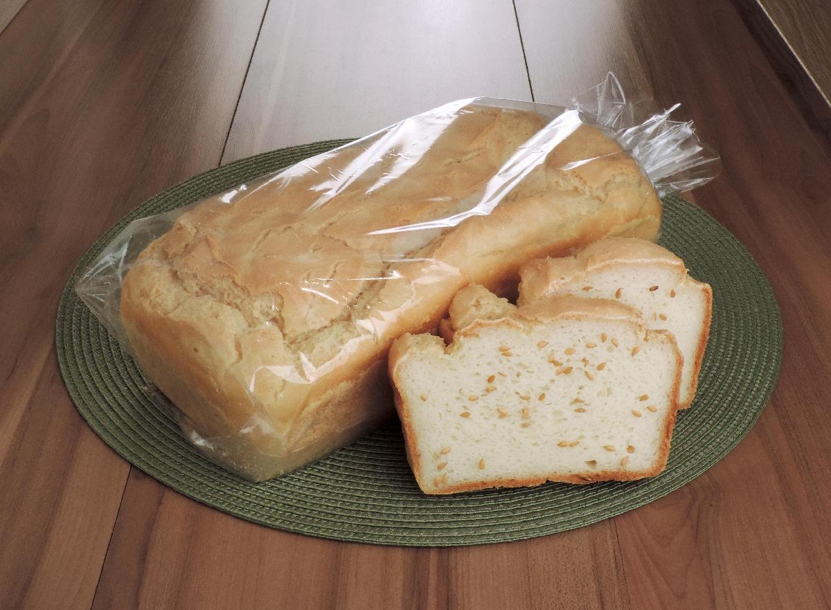 Pão sem glúten e sem lactose com linhaça 