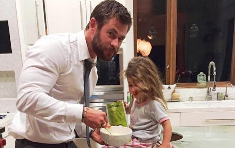 10 momentos fofos de Chris Hemsworth no Instagram 