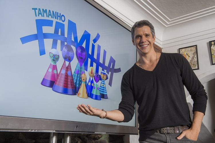 Tamanho Família, novo programa da Globo, estreia no domingo, 10 de julho, com Márcio Garcia no comando. A atração vai apresentar o dia a dia dos famosos