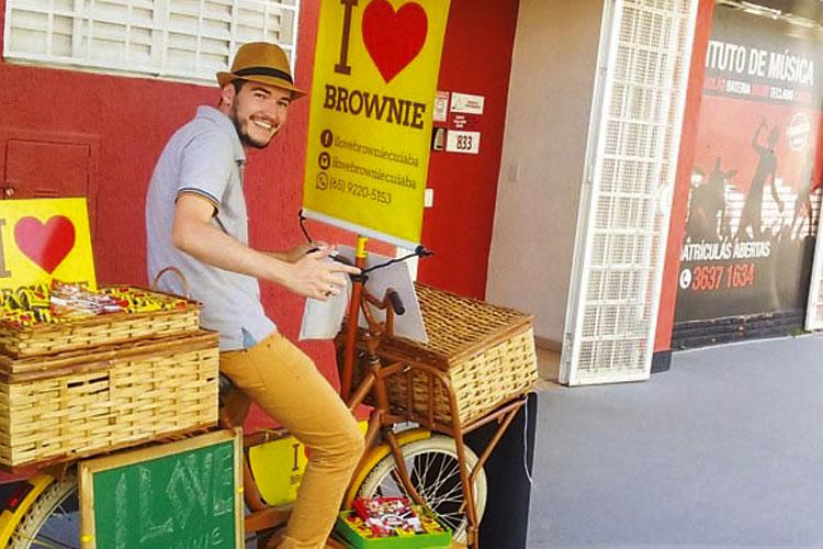 Food bikes: conheça a história do casal que largou tudo para vender brownie em uma bicicleta e saiba como montar seu negócio sobre rodas também!