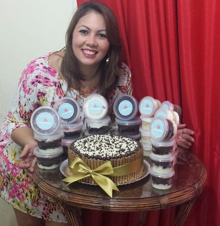 Ex-analista de RH  fatura R$ 4 mil por mês vendendo bolos caseiros 