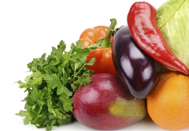 Os nutrientes de outros alimentos podem potencializar os benefícios da berinjela. Confira 3 combinações poderosas que levam o legume!
