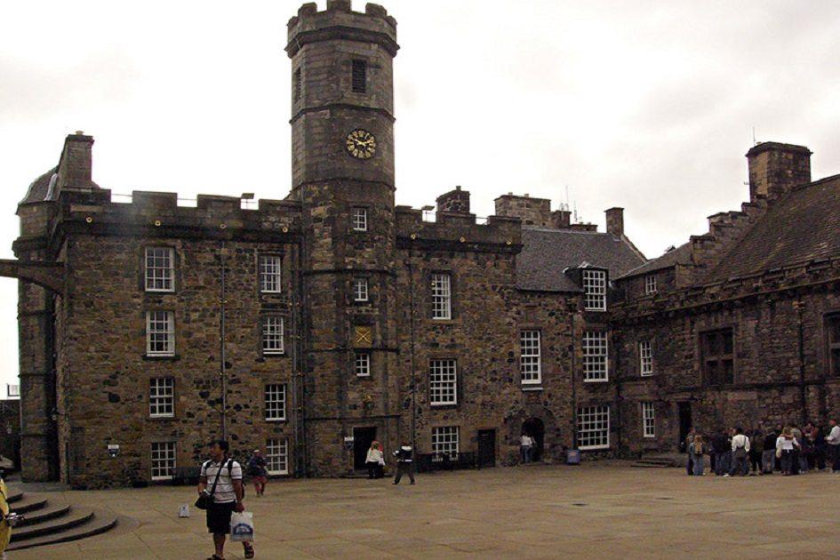 Castelo de Edimburgo: construído como uma fortaleza militar no século 12, é um lugar onde as pessoas passaram por experiências bizarras.