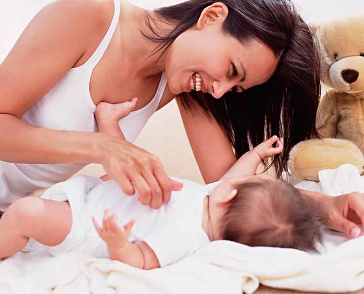 Cursos on-line ensinam como lidar com aleitamento materno 