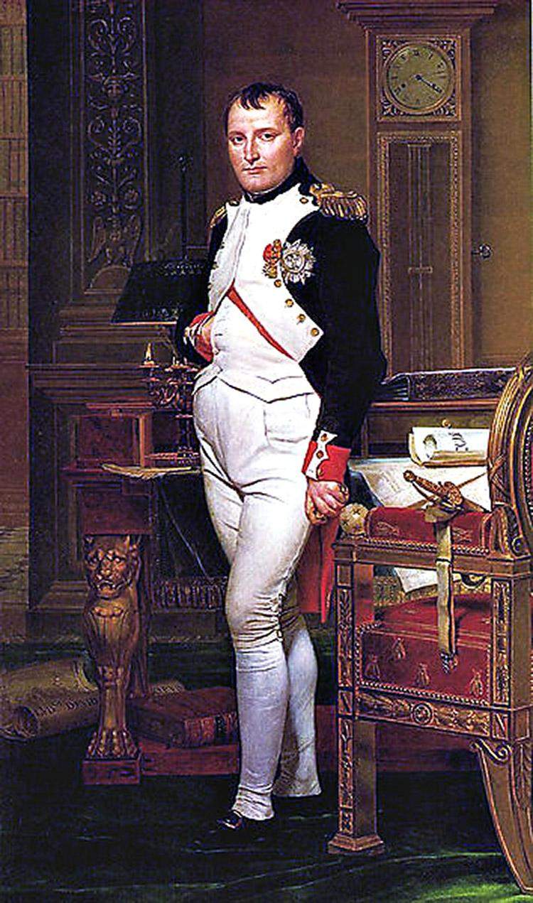 Embora tenha sido derrotado na Rússia, no retorno à França, Napoleão voltou ao cargo de imperador e estabeleceu seu Governo de Cem Dias