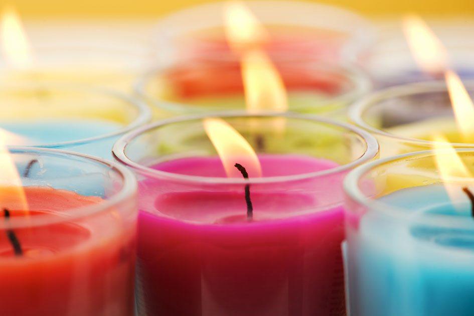 Cores das velas: saiba qual é o significado de cada tonalidade 