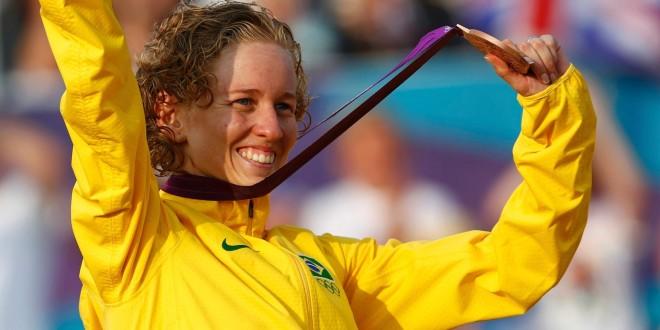 Girl Power: porta-bandeira do Brasil nas Olimpíadas é mulher e nordestina 