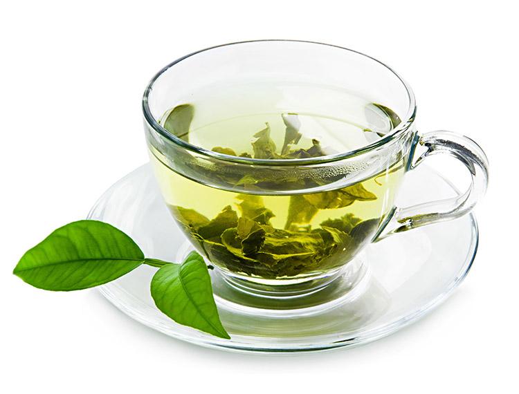 Chá verde: pesquisas confirmam que a erva é milagrosa mesmo! 