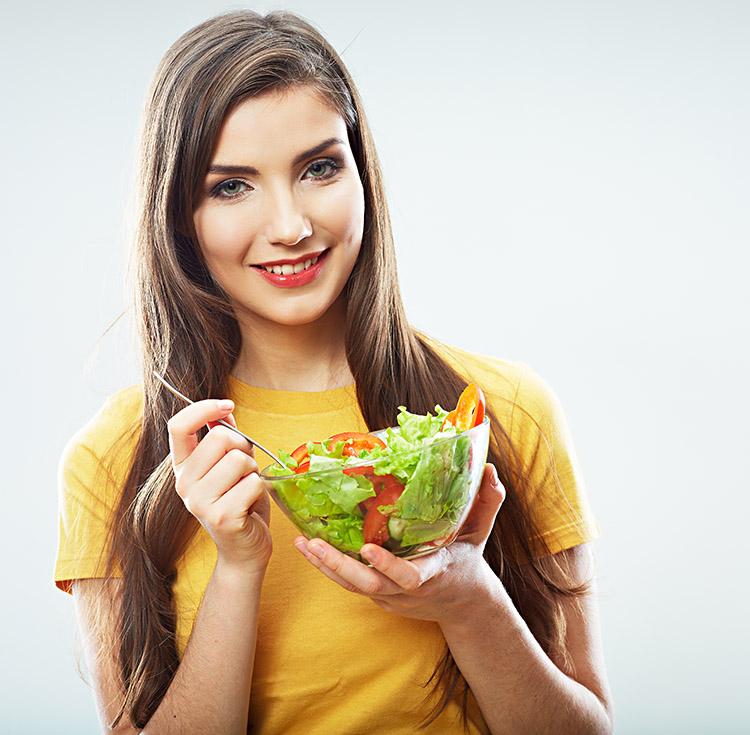 Quer mudar sua alimentação? Veja conselhos de uma nutricionista para você virar vegetariana!
