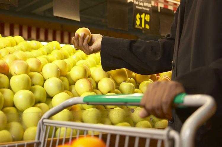 Descubra como utilizar seu dinheiro de forma eficiente nas compras no supermercado