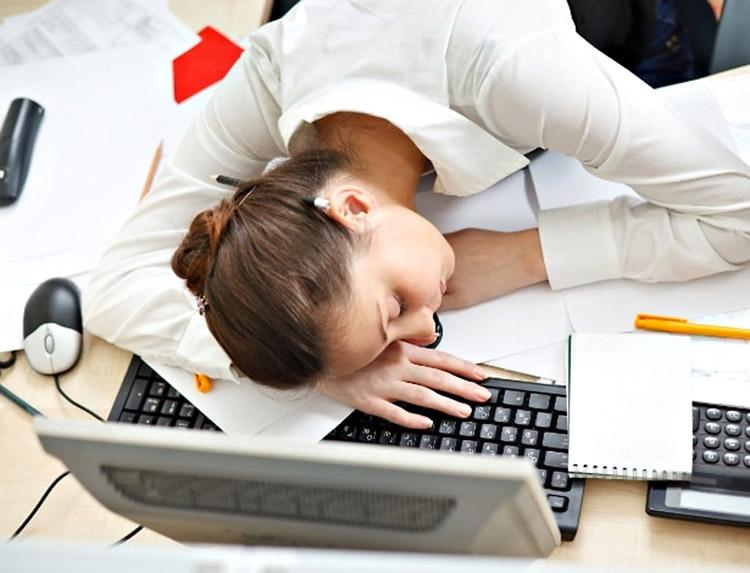 Conheça 3 doenças que podem causar cansaço 