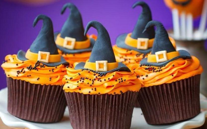 Confira algumas comidas de Halloween para preparar uma festa de Dia das Bruxas aterrorizante e deliciosa na sua própria casa!