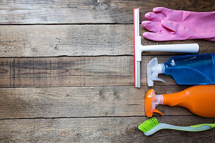 Para fugir de irritações, basta usar ingredientes naturais na limpeza da casa. Eles são baratos, não agridem o meio ambiente e nem possuem cheiro forte.