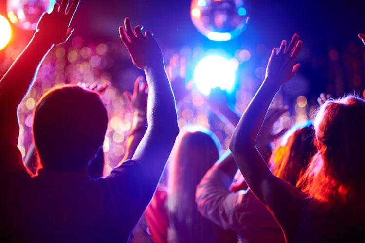 Como cada signo se diverte numa festa ou na pista de dança, principalmente depois de uns drinques? Vem descobrir agora seu comportamento na balada!