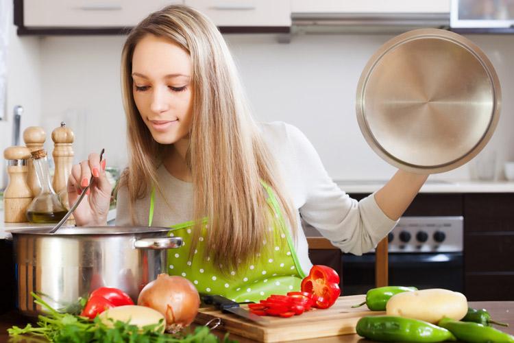 7 erros da sopa: principais deslizes que cometemos ao preparar esse prato 