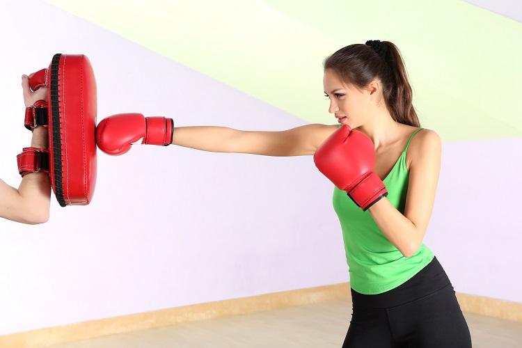 Boxe e muay thai: esportes para uma vida mais saudável 