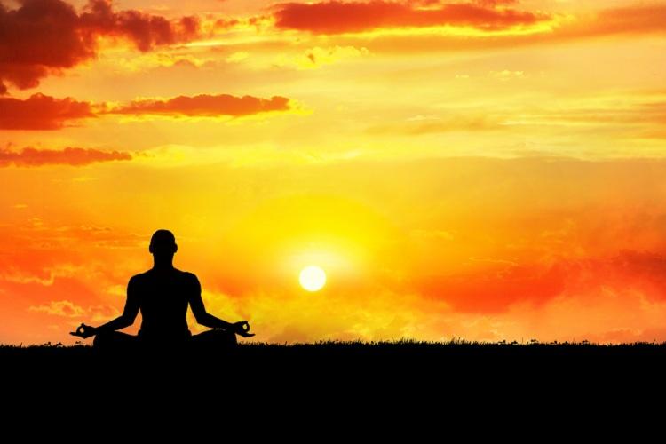 Amplamente difundida hoje em dia, a meditação pode ser caracterizada por meio de diferentes estados mentais. Descubra quais são eles!