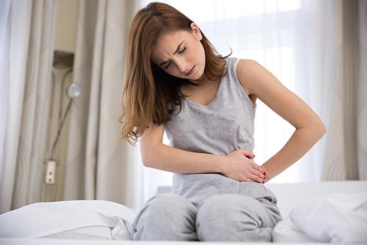 A Síndrome do Intestino Irritável é responsável por incômodos como ventre livre ou solto. Confira quais os sintomas e o melhor tratamento para o problema!