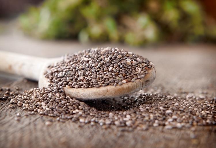Você sabia que a chia é uma semente que fortalece o sistema imunológico, tem ação anti-inflamatória e atua na prevenção de doenças? Leia mais aqui!