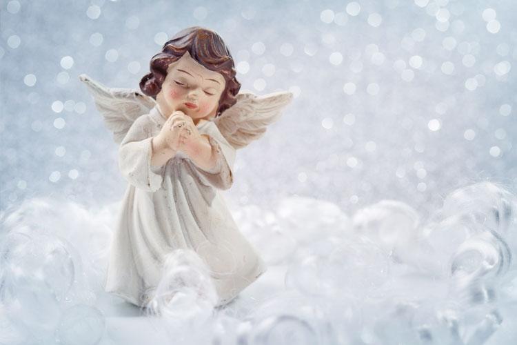 Os anjos têm a missão de defender e orientar as criaturas da Terra. Alcance graças e proteção com a invocação de seu anjo da guarda.