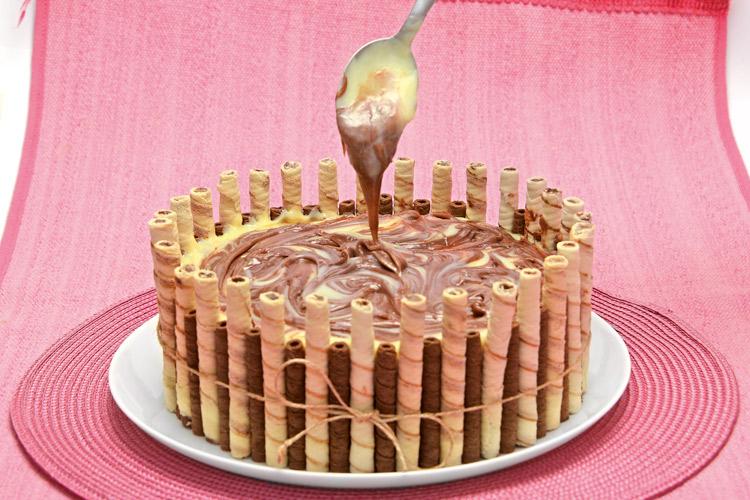 Aprenda esta receita de bolo piscina de leite Ninho® com Nutella® delicioso, que sem dúvida vai surpreender a toda sua família!