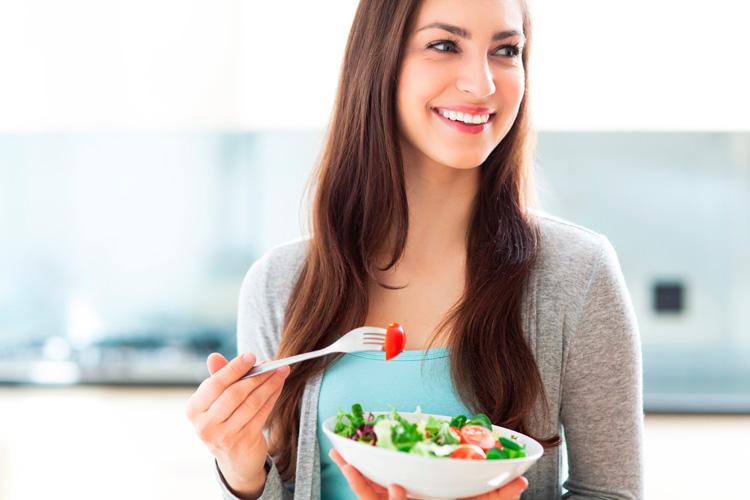 Conheça a dieta detox e confira todos os benefícios desse programa alimentar para o emagrecimento, para a saúde e para a auto-estima!