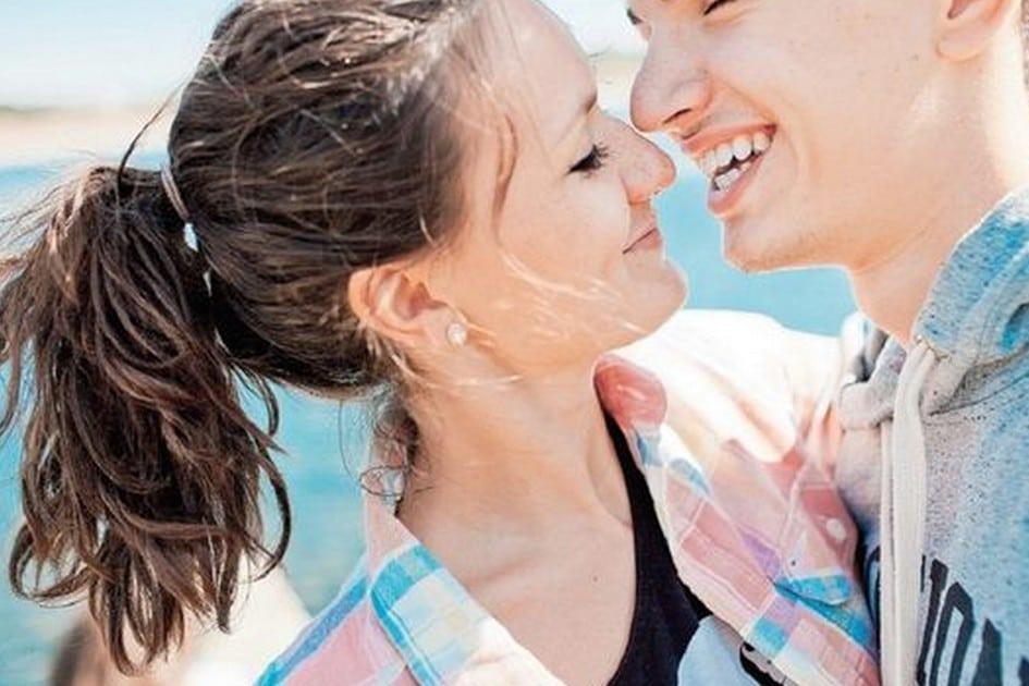Namoro na adolescência: psicóloga ensina a orientar os filhos sem parecer careta 